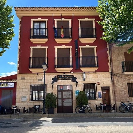 Hostal Restaurante Morote Cano Lezuza Экстерьер фото