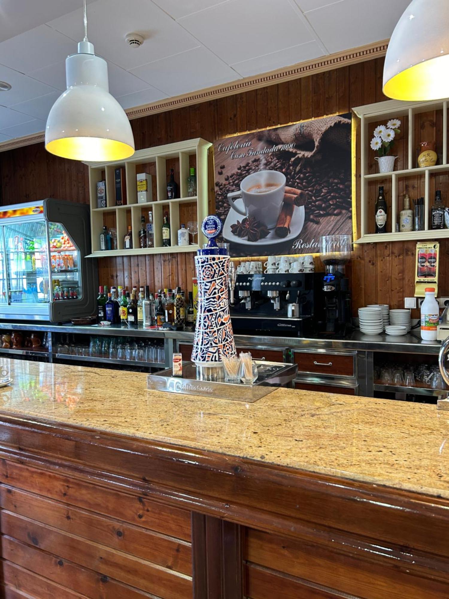 Hostal Restaurante Morote Cano Lezuza Экстерьер фото